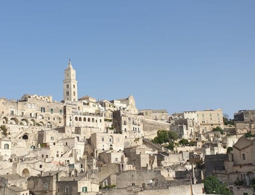 a.s.d. Flying Stones – Volo immersivo 360°! “Con gli occhi del falco grillaio sui sassi di Matera”
